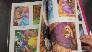 ХОББИ-ВЛОГ. Листаю новинки от hachetta. Принцессы том 2. Смурфики том 2.😍