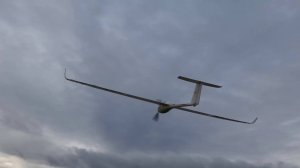 Облетываем планер Pilotage Rainbow Runner 2000 мм.