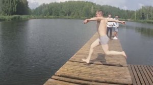 Озеро. Сальто от Коляна.