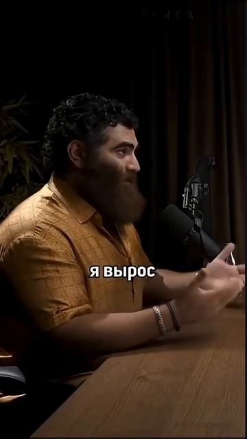 Арсен Маркарян и ребёнок (не в багажнике) #nikkat #мем #новости смотреть онлайн