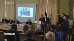 Заур Аскендеров поздравил сотрудников Национального музея им. А. Тахо-Годи с вековым юбилеем