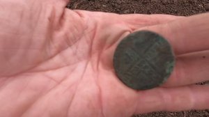 Вятичи. Распахали поле с древними находками