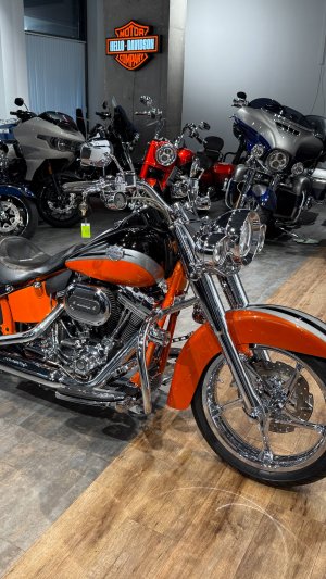 2010 HD CVO Convertible Inferno Orange