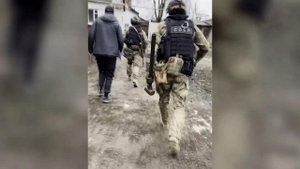 Появились кадры задержания россиянина за передачу данных о бойцах СВО блогеру ВСУ