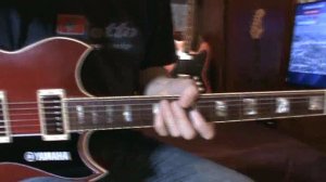 -ВЕЧЕР СОЛНЕЧНОГО ДНЯ-ВИА "ПОЮЩИЕ ГИТАРЫ"(как играть на гитаре аккорды)