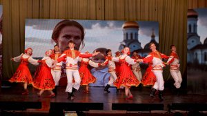 Ансамбль танца "Зоренька" . " Любить по - русски "