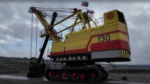 В рудоуправлении Лебединского ГОКа приступил к работе огромный карьерно-гусеничный экскаватор