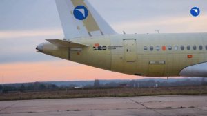 Суперджет искупали в бассейне