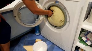 Не могу больше смотреть на ЖЕЛТЫЕ пятна на подушках, мой способ стирки (проще простого)