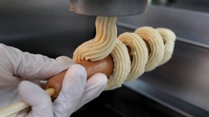 Хот-дог Чуррос и токпокки Чуррос - корейская уличная еда