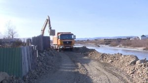 Читинец не ожидал увидеть на участке русло реки