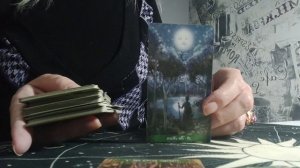 Выходить ли замуж? Что вас ждёт с этим мужчиной? Расклад Таро