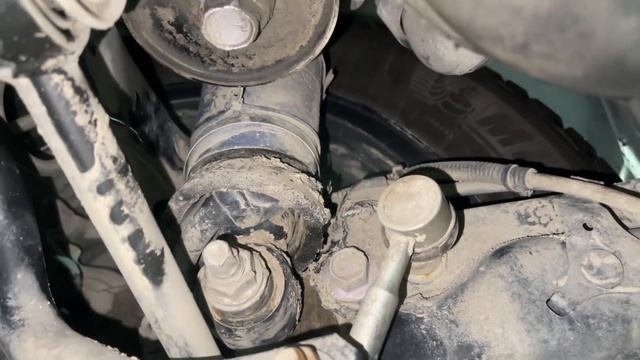 Подогрев амортизаторов в Toyota Camry 70. Что бы стойки не брякали зимой