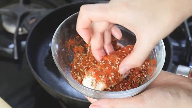 Болгарская закуска на праздничный стол / Рулетики из БЕКОНА с БРЫНЗОЙ смотреть онлайн