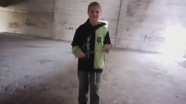 Богдан выстрелил в предателя. Синий вернулся к нам помочь?