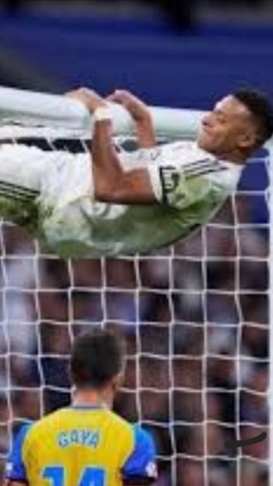 Шутка - Мбаппе улетает в ворта