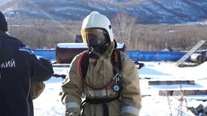 Камчатка, занятие у школьников в теплодымокамере.mp4