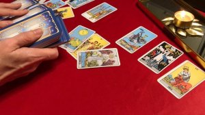 Что думает о вас новый знакомый? Гадание Таро