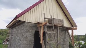 Доделываю крышу бани.Установка флюгера.