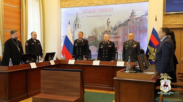 В память о героях: в областном главке полиции состоялась встреча с родными погибших сотрудников ОВД смотреть онлайн