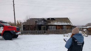 Ребенок погиб при пожаре в доме в Новосибирской области