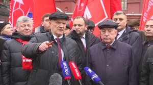 Нельзя, друзья, нам забывать Октябрь семнадцатого года!