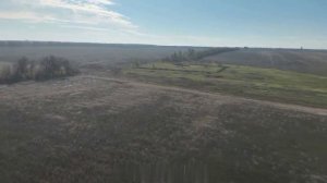 Тысячи дронов на оптоволокне пролетели через это поле. Покровск.