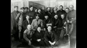 Ленин В. И. - вдохновитель и организатор Великой Октябрьской социалистической революции.