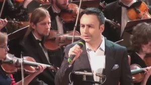 Sourit toujours et remercie la vie (Всегда улыбайся и благодари жизнь) - Владислав Косарев