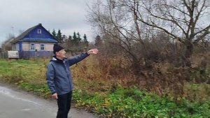 Рахимжон акага қўшни 50 соток Ер 150.000руб 1.850$ Шаҳар 10км Автобус остановка. Марказий водопровод