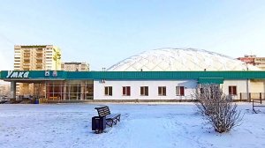 Магнитогорск, квартала 144-го и 145-го микрорайона, сквер Умка, торговый центр Дом (01.12.2020)