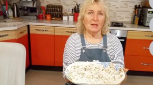 Салат 🥗 с консервированным тунцом 🐟, свежим огурцом 🥒 и горошком 🫛