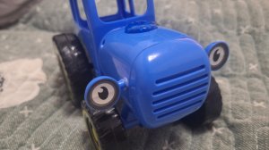 Синий трактор