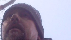 Во исполнение заповеди Христовой о почитании родителей - ношу мамины саженцы