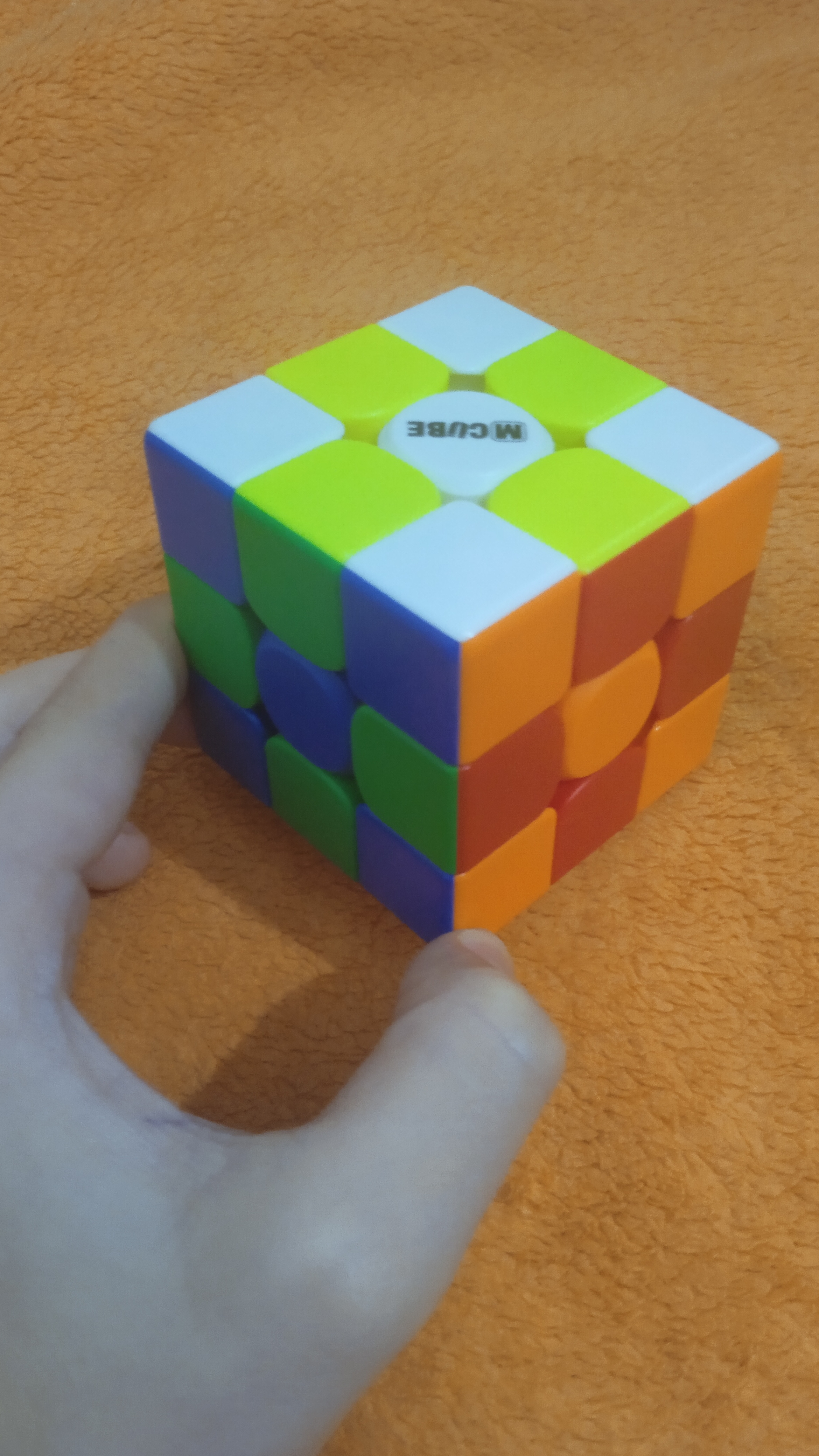 Как сделать узор на кубике рубика @Трюки со мной смотреть онлайн