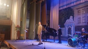 Сергей Петрищев в Доме литераторов. Березы. Мы помчимся.