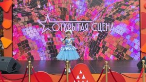 "А у моей России" муз. и сл. Лилии Дунаевой