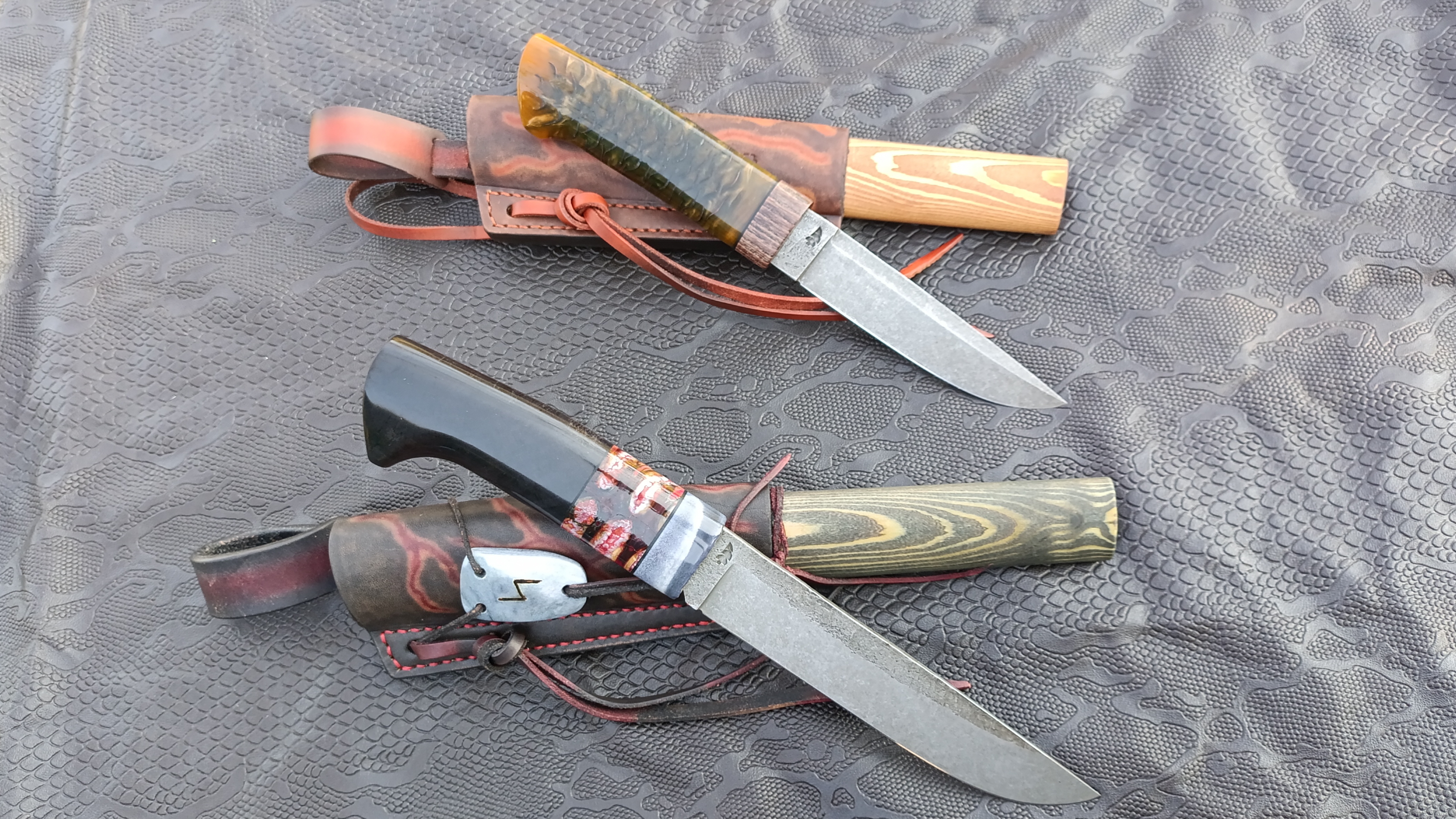 Обзор двух ножей смотреть онлайн