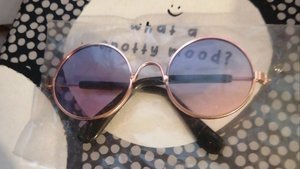 Про сайт знакомств и сайт анорексичек.