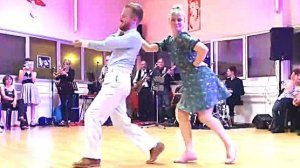 Песня Капитан. Танцуют Сондре и Таня!  #Танцы