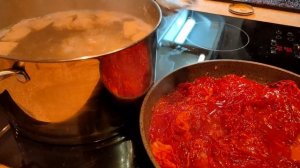 Приготовление очень вкусного борща! Рецепт.