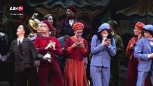 История игрушек в танцах