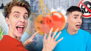 Попробуй НЕ ИСПУГАТЬСЯ Челлендж ! А4