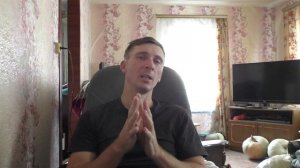 Почему подачи ткани работает на обратную сторону швейной машинке?