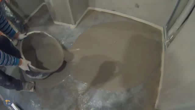 Технология заливки наливного пола под плитку с помощью шнурки смотреть онлайн