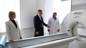 Глава округа Максим Бондаренко проверил ход ремонта хирургического корпуса ЦРБ.