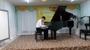 Колчин Артём Дмитриевич, 14 лет. А.Меликов "Токката"