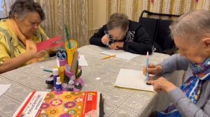 Игры своими руками в Волгоградском областном геронтологическом центре.