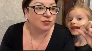 Пробуем цукаты из тыквы и булочку, спеченную дочей/Мукбанг