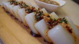 Корейская кухня: Желе из маша или нокту мук (чонпо мук) 녹두묵 (청포묵)